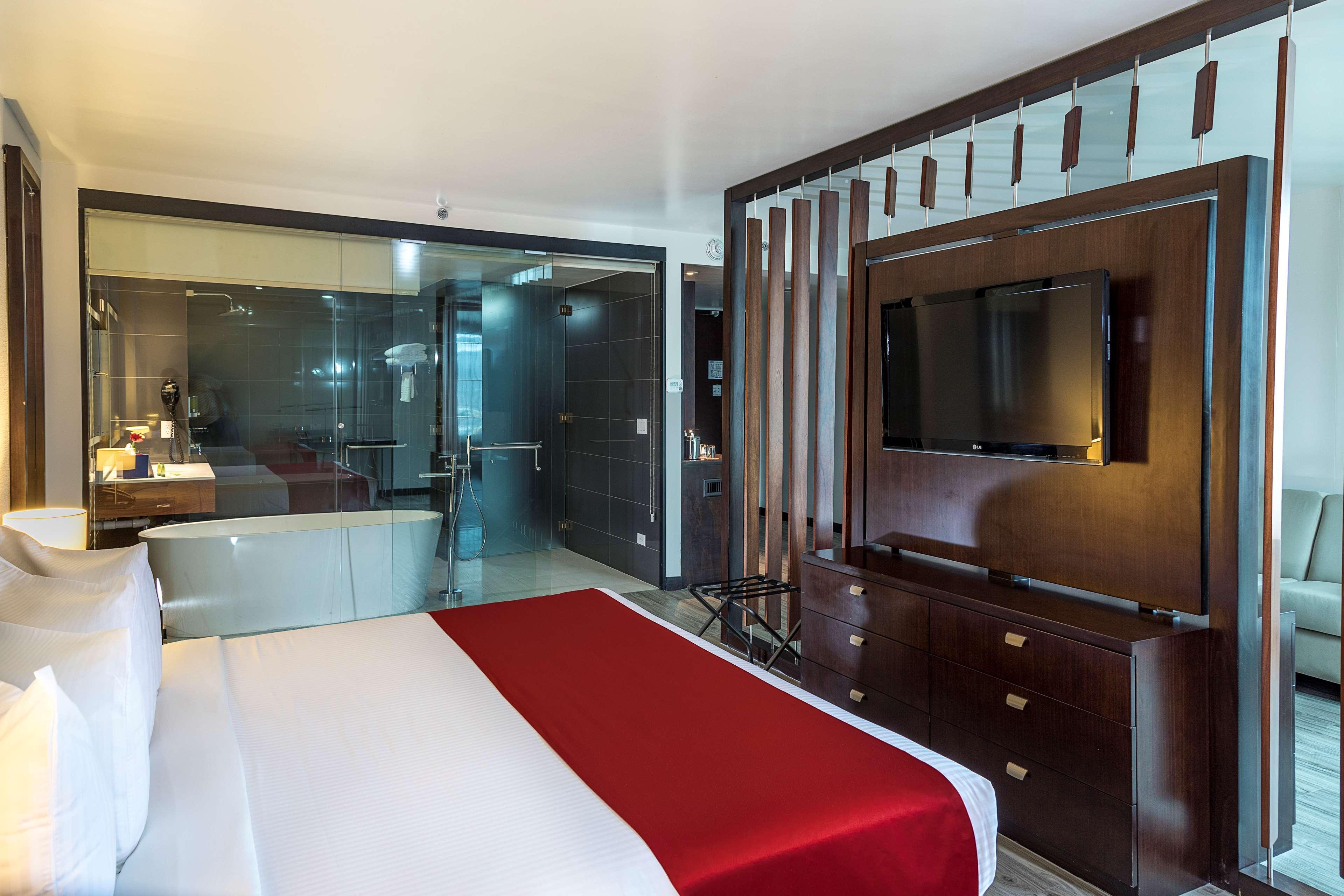 D Sabana Hotel San Jose  Eksteriør bilde A room at the hotel