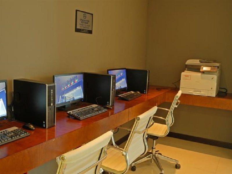 D Sabana Hotel San Jose  Eksteriør bilde Computer Lab