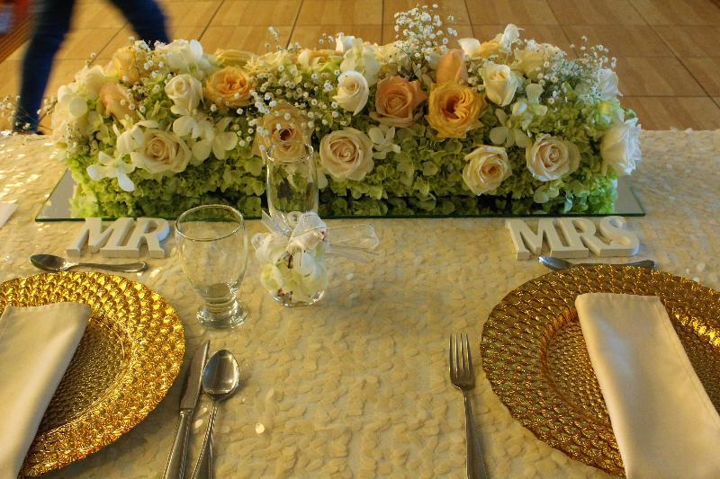 D Sabana Hotel San Jose  Eksteriør bilde A table centerpiece